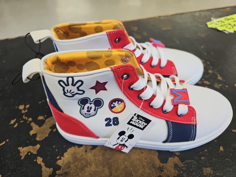 Disney Mickey Mouse High Top Tennis Shoes Sz 5 girls New With Tags